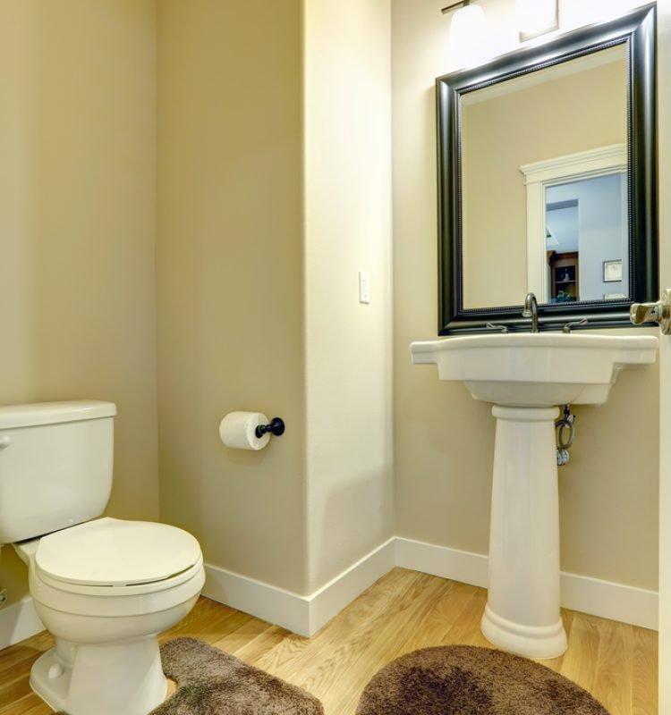 View,Of,Small,Bathroom,With,White,Toilet,And,Washbasin,Stand.