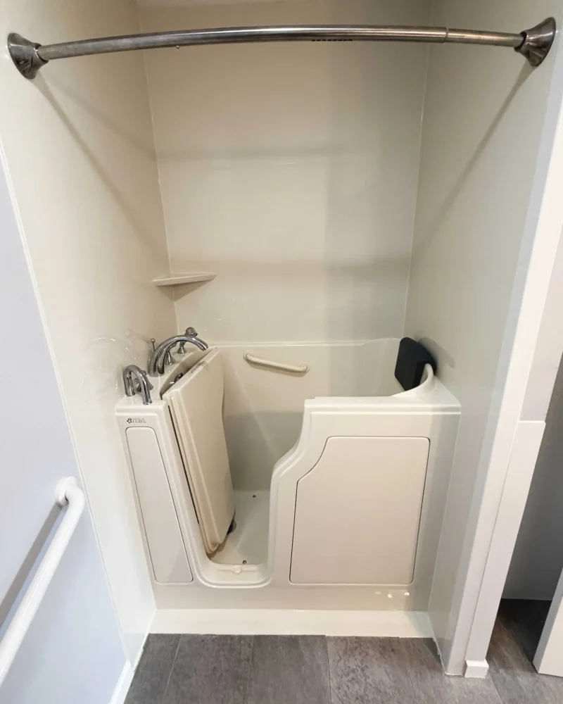 Walk-In-Tub